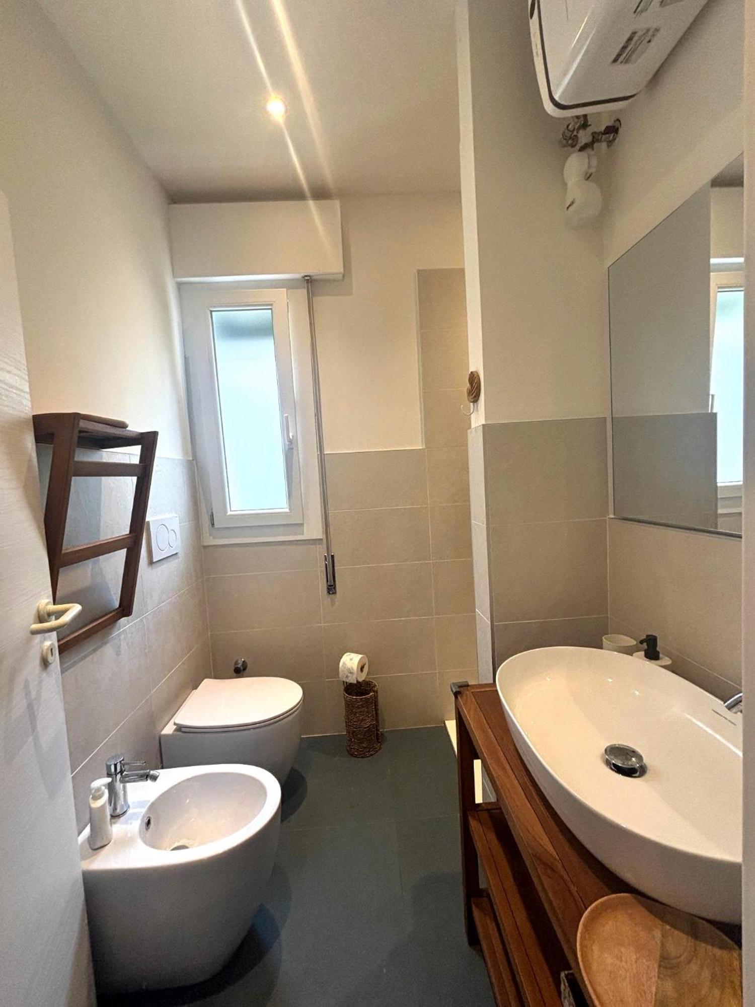 Appartamento Lido Free Parking - 4 Guests - Near - App 1 *